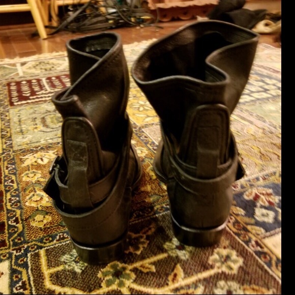 NEW Frye Black Leather Ankle Boots Size 6 - Picture 7 of 7